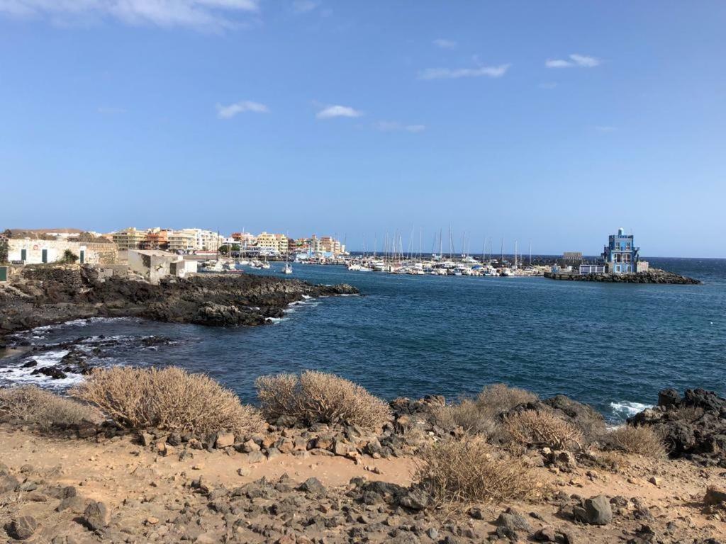 Las Galletas Vista Al Mar Con Wifi Apartman Arona  Kültér fotó